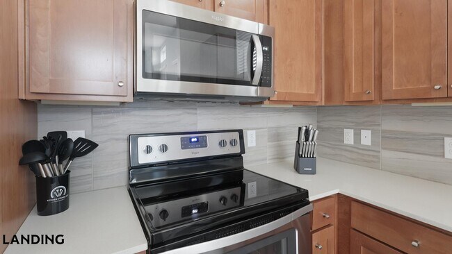 Photo - 1711 Caroline St Unit 112