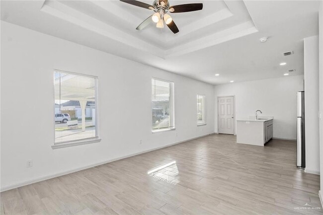 Photo - 1213 Shavano Dr Unit 4