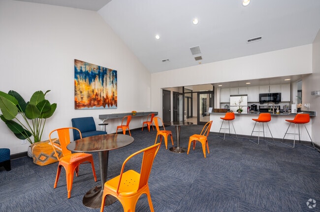 Cafe´ - Wylde at Eagle Creek