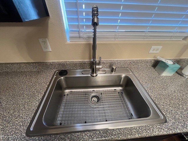 Photo - 2000 Quartz Cliff St Unit 202