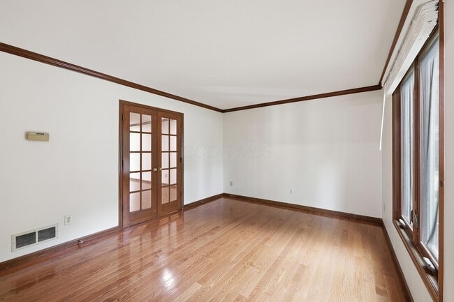 Photo - 7666 Windwood Dr