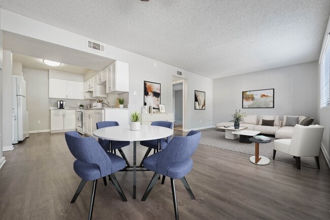 Photo - Monte Azul Apartments