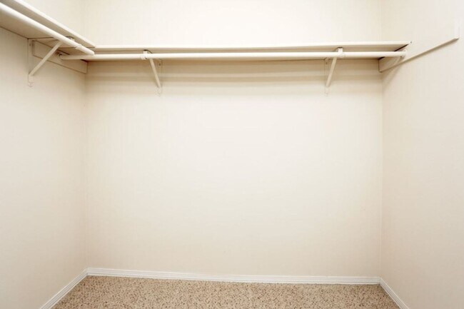 Photo - SOUTH POINTE