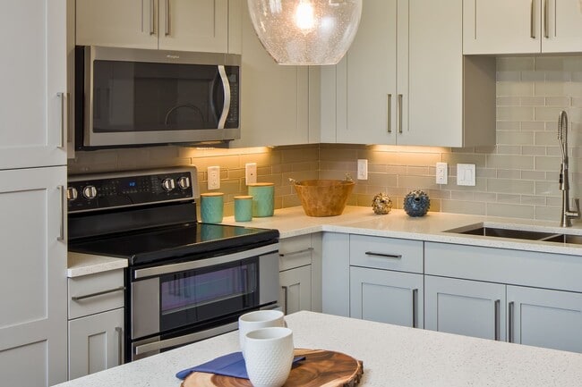 Photo - Palmetto Promenade