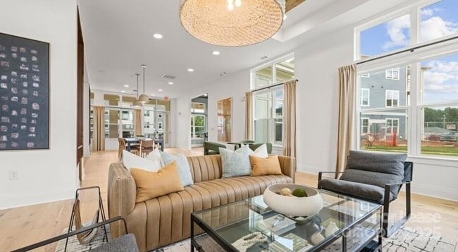 Photo - 104 Herrings Grn Lp Unit A2