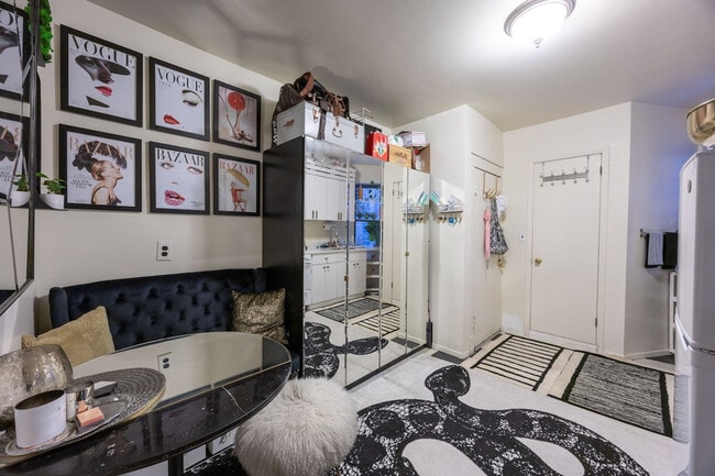 Building Photo - 91 Bedford St Unit SI ID1277311P