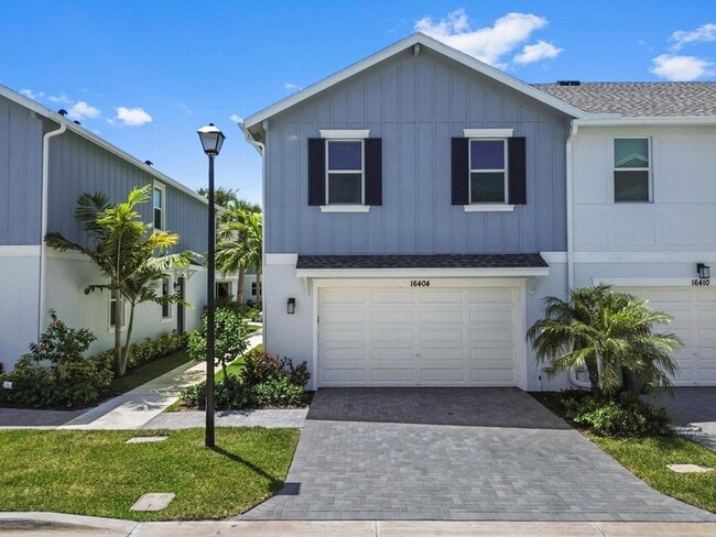 Building Photo - 16404 Mirabell Mnr Ln