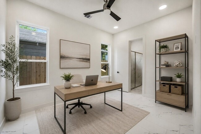 Photo - 225 Willard St
