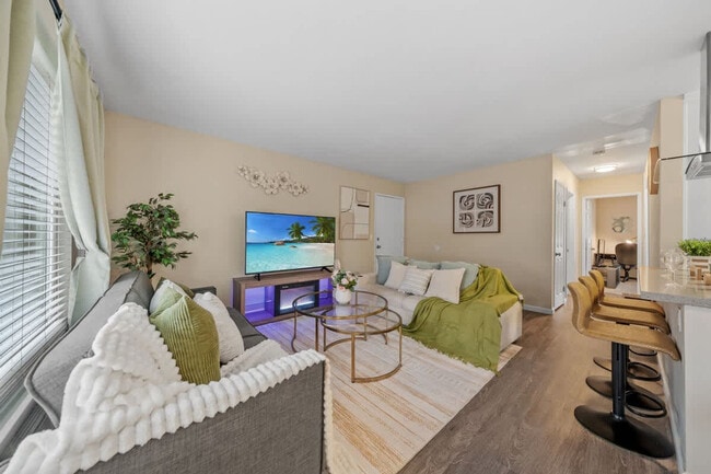 Photo - 9504 Carroll Canyon Rd Unit SI ID1465015P