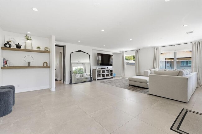Photo - 6336 S Lansdale Cir