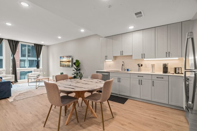 Photo - 916 N Delaware Ave Unit ID1055894P