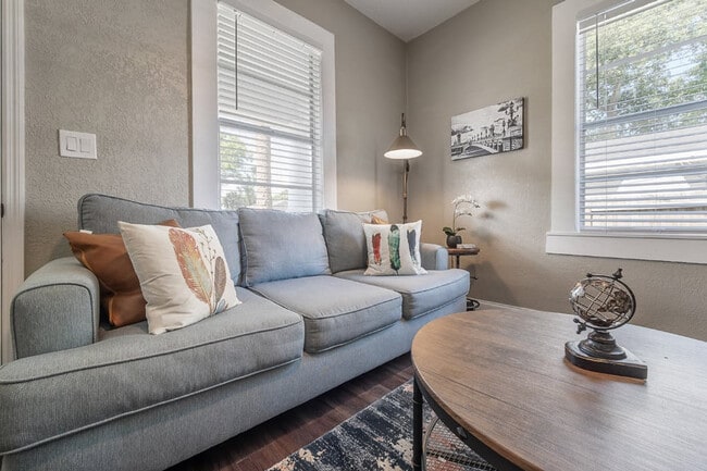 Photo - 2501 W North B St Unit FL1-ID1053134P