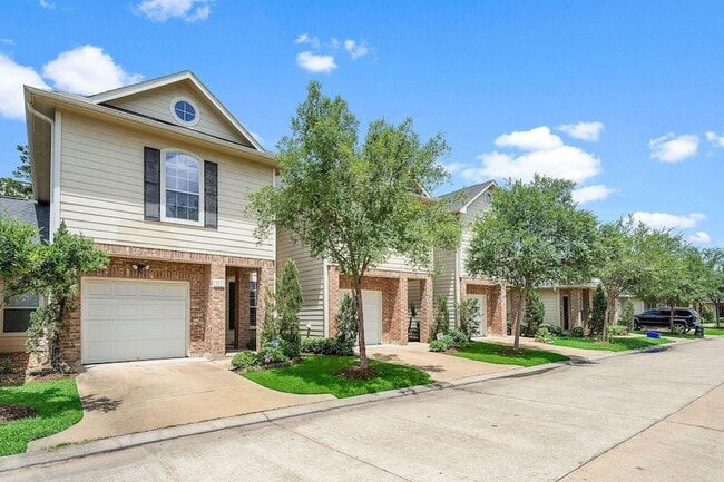 Photo - 816 Sterling Creek Cir