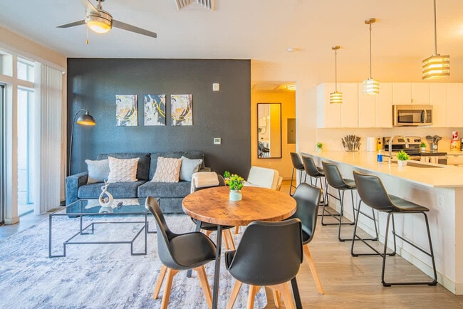 Photo - 914 N 3rd St Unit ID1263056P