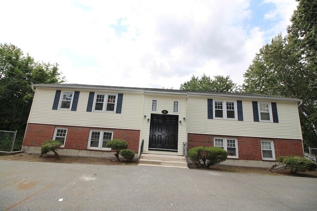 Building Photo - 84 Franklin St Unit 1