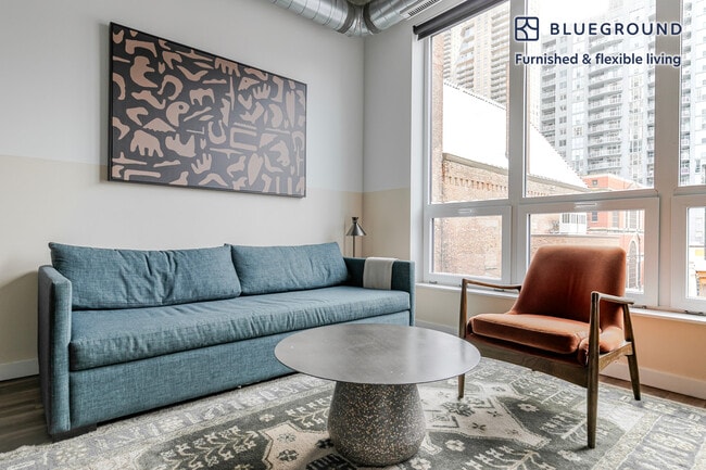 Building Photo - 61 W Erie St Unit FL3-ID1405