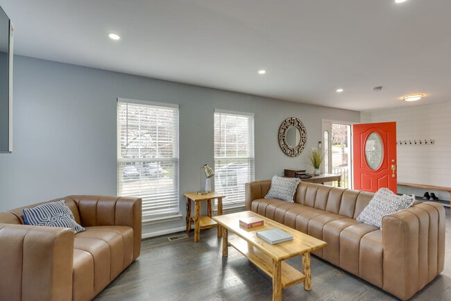 Building Photo - 3102 Hillside Ave Unit SI ID1545998P