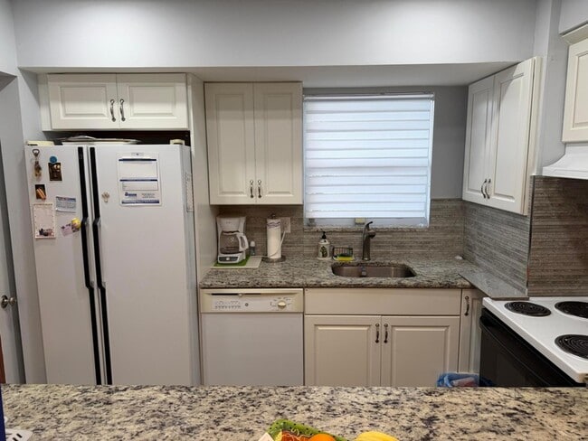 Photo - 701 Lori Dr Unit 204