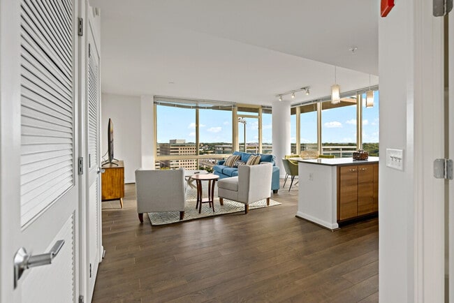 Photo - 8516 Leesburg Pike Unit SI ID1395434P