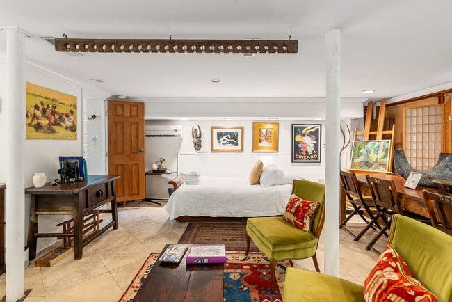 Photo - 1023 Crawford St Unit ID1225518P