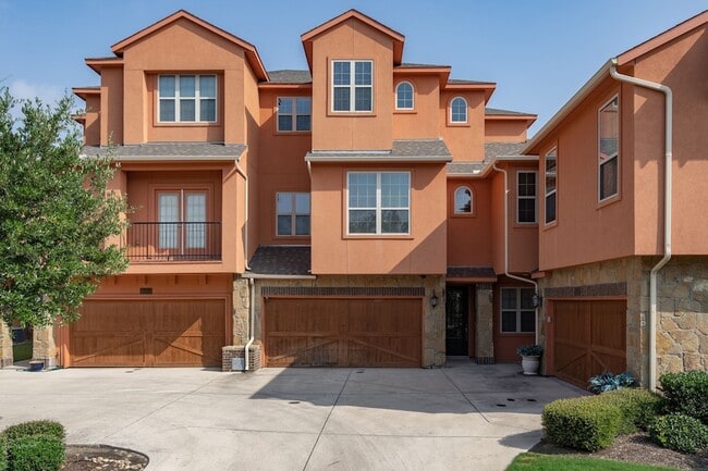 Photo - 2640 Venice Dr