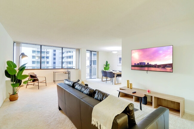 Photo - 320 23rd St S Unit FL9-ID1022520P