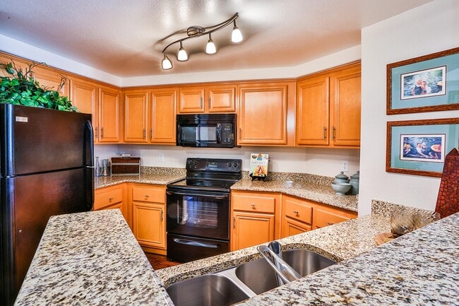 Photo - The Boulders at Lone Mountain