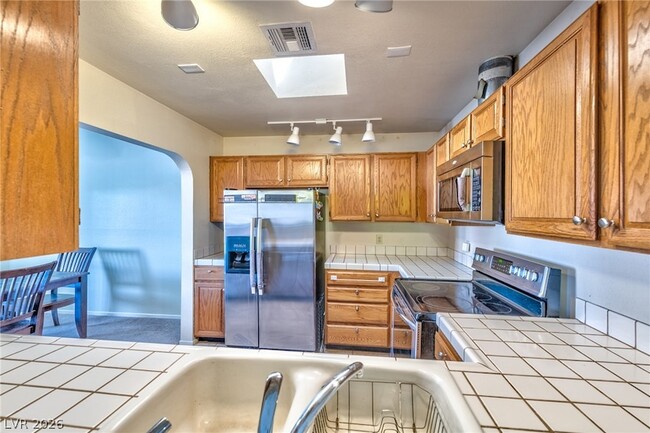 Photo - 1751 E Reno Ave Unit 234