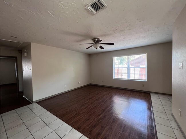 Photo - 11913 Metmora Ct
