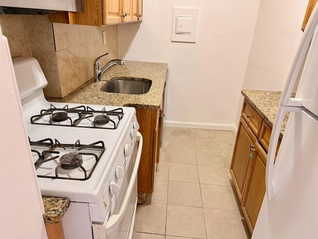 Photo - 10 Huron Ave Unit 9M