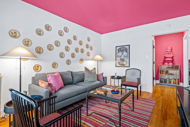 Building Photo - 1200 W Eddy St Unit ID1360068P