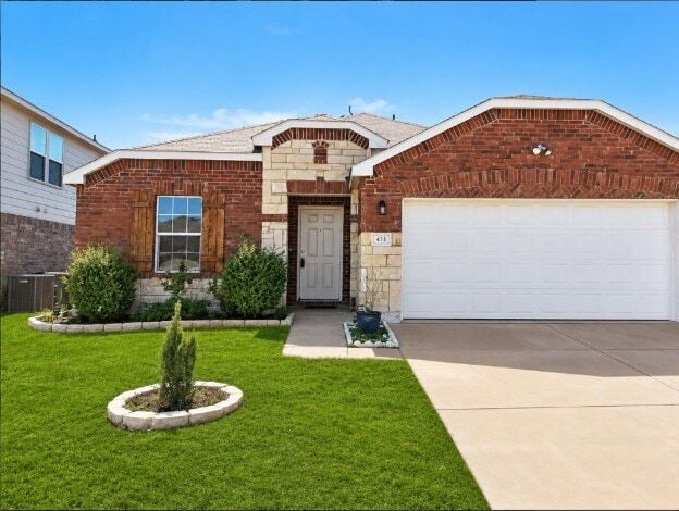 Building Photo - 433 Magma Dr