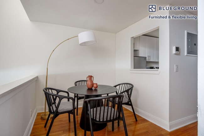 Photo - 123 E 54th St Unit FL4-ID1255