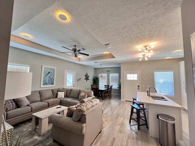 Photo - 304 La Paloma Pl Unit ID1049725P