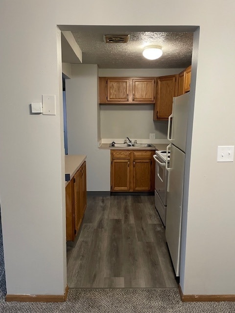 2 Bd - St. Charles Court Apartments