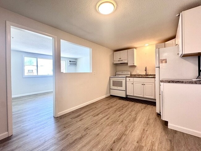 Photo - 50-58 Walnut Street Unit 11 Unit 11