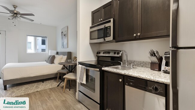 Photo - 1430 NW Pettygrove St Unit C313