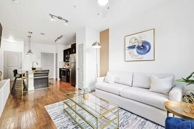 Building Photo - 5275 Town and Country Blvd Unit SI ID1363555P