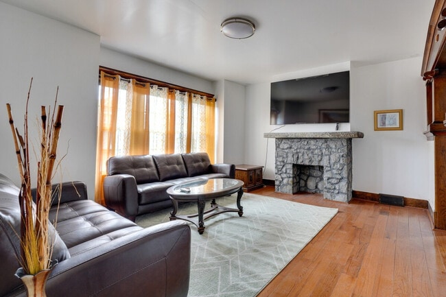 Building Photo - 184 Butler Ave Unit SI ID1299857P