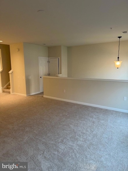 Photo - 20592 Geddes Terrace