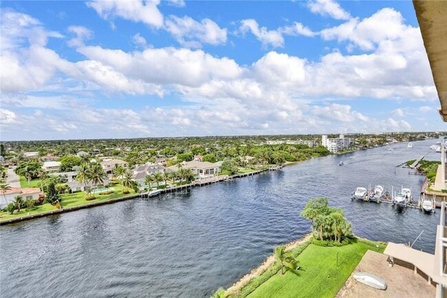 Photo - 1160 Hillsboro Mile Unit 904 Unit 904