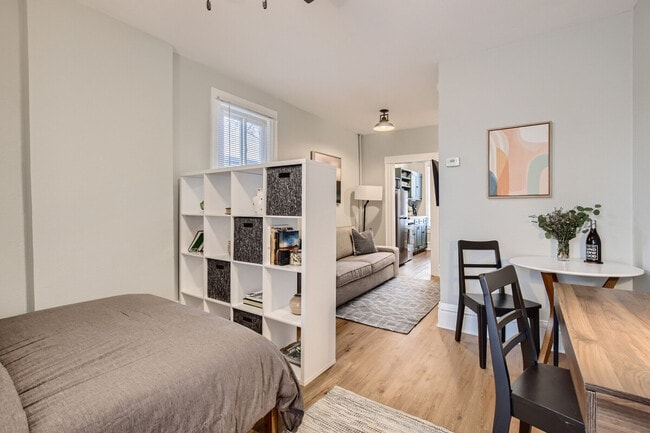 Photo - 1240 York St Unit SI ID1026269P