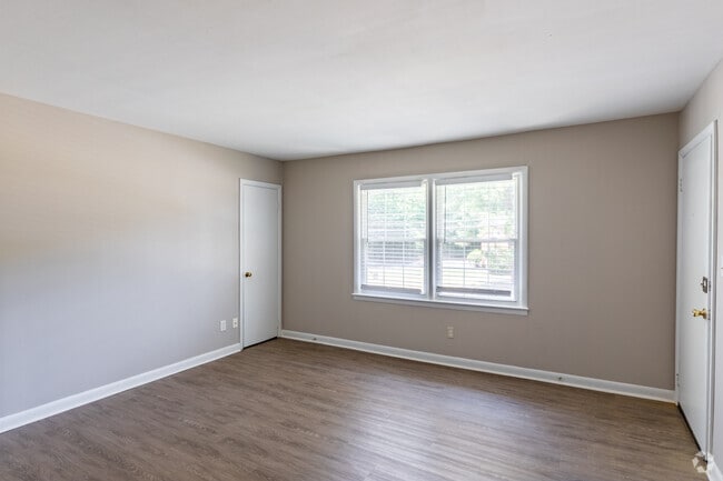 2BR, 1BA - 800SF Living/Dining - Drew Valley Townhomes