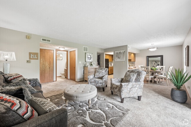 Model 2BR, 1.5BA - 975SF - Living Room - Willow Glen South