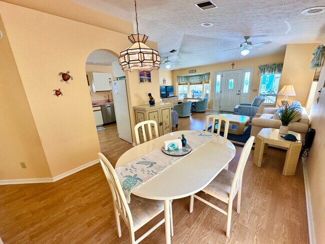 Photo - 2083 Nettles Blvd Unit SI ID1537498P