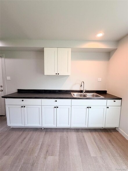 Photo - 15815 Evergreen Rd