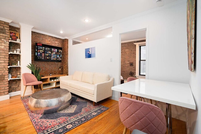 Building Photo - 5 Avenue A Unit SI ID1473159P