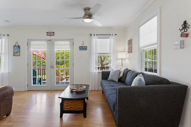 Photo - 312 Water St Unit SI ID1473611P