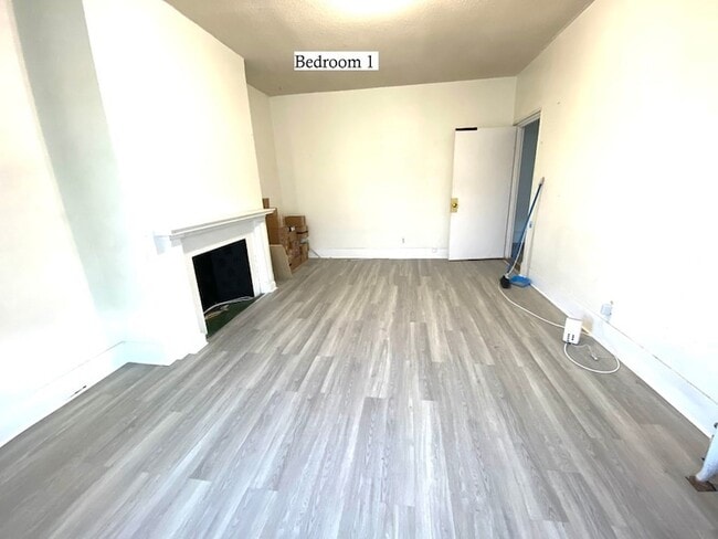 Building Photo - 18 Glenville Ave Unit 3