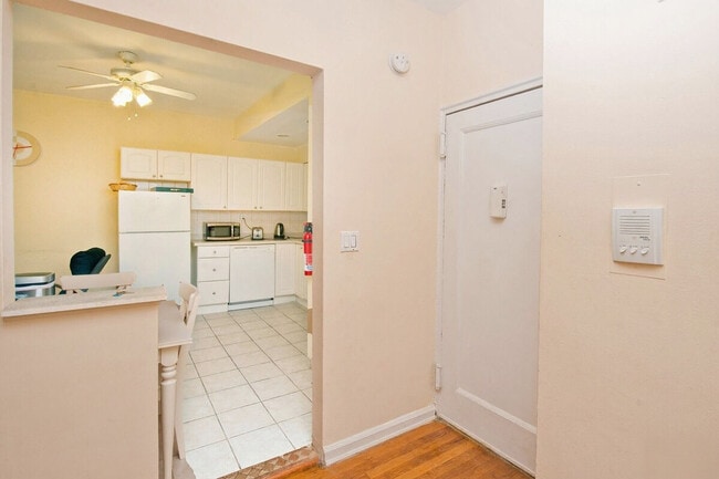 Photo - 337 E 81st St Unit SI ID1032066P